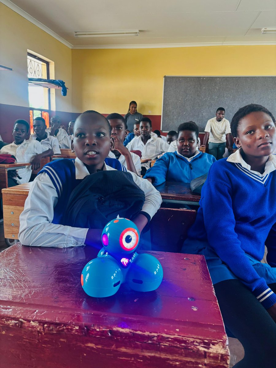 Kate Groch tweet media