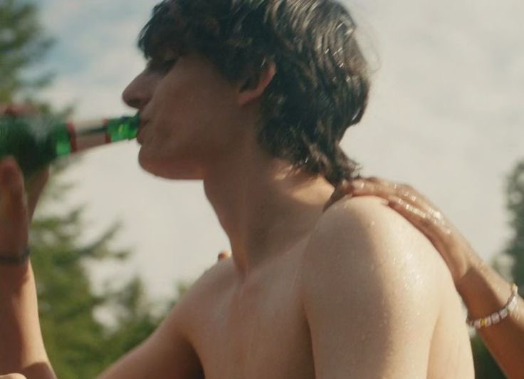 trevspengIer's tweet image. Chris from HOAS as 90s Mike is so real to me……