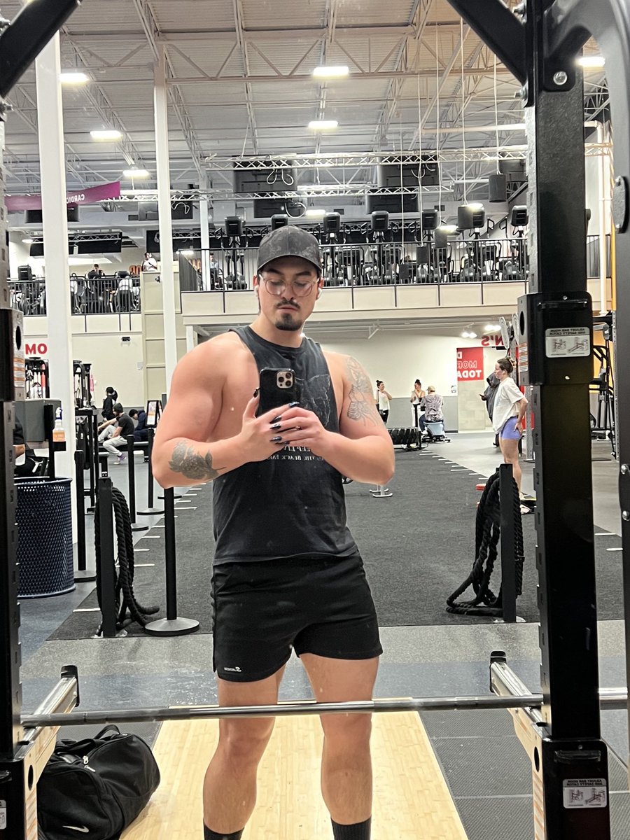 devoglaer's tweet photo. I know a way we can get our heart rates up😏

(puts on a saw marathon) https://t.co/ZxrfJqAJUt