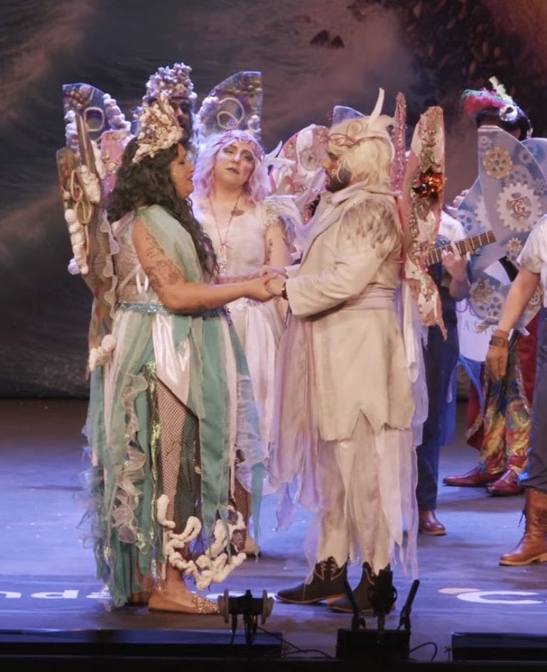 Ustede erais mu jóvenes, pero esto pasó en preliminare.