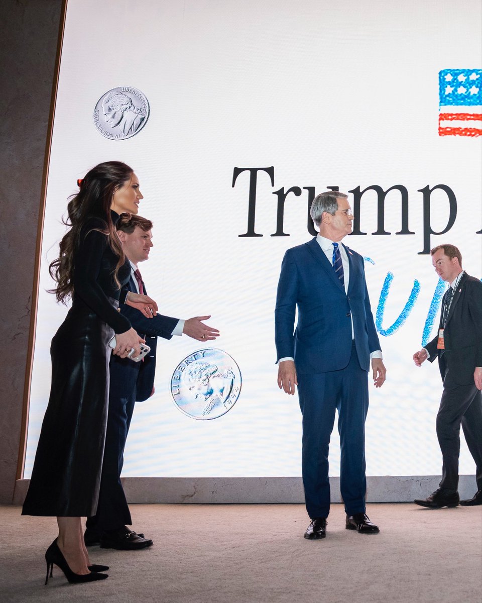 It was an honor to host some of America’s finest for the <a href="/TrumpAccounts/">Trump Accounts</a> Summit last week

Trump Accounts jumpstart the American dream — children born between 2025 and 2028 get a free $1000 to start their account, and anyone under the age of 18 can sign up🇺🇸