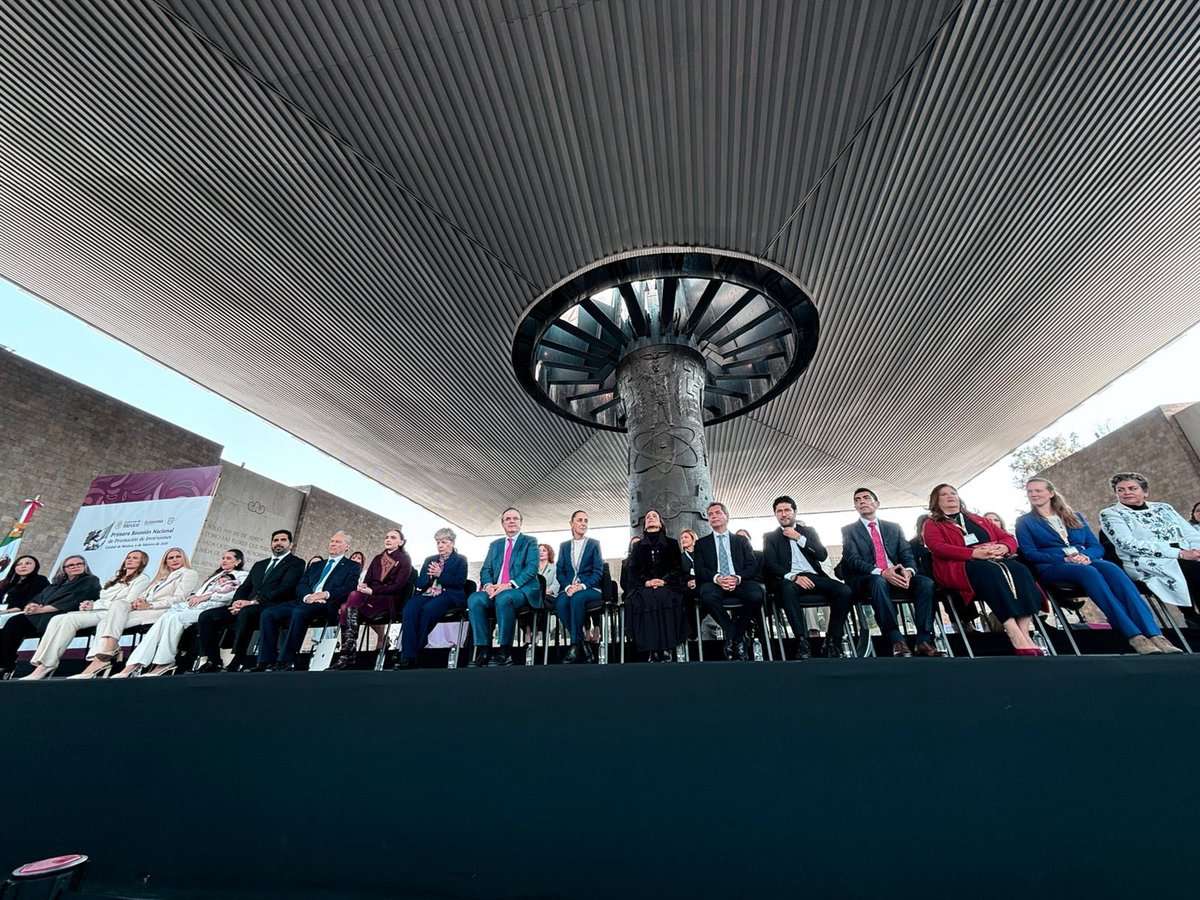 Iván Escalante tweet media