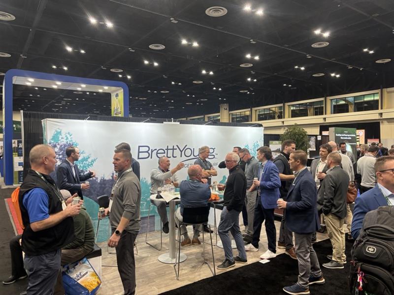 BrettYoung Turf tweet media