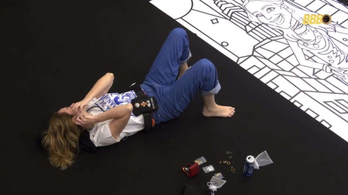 *chego
*olho
*desenho da minimiane 
*deito