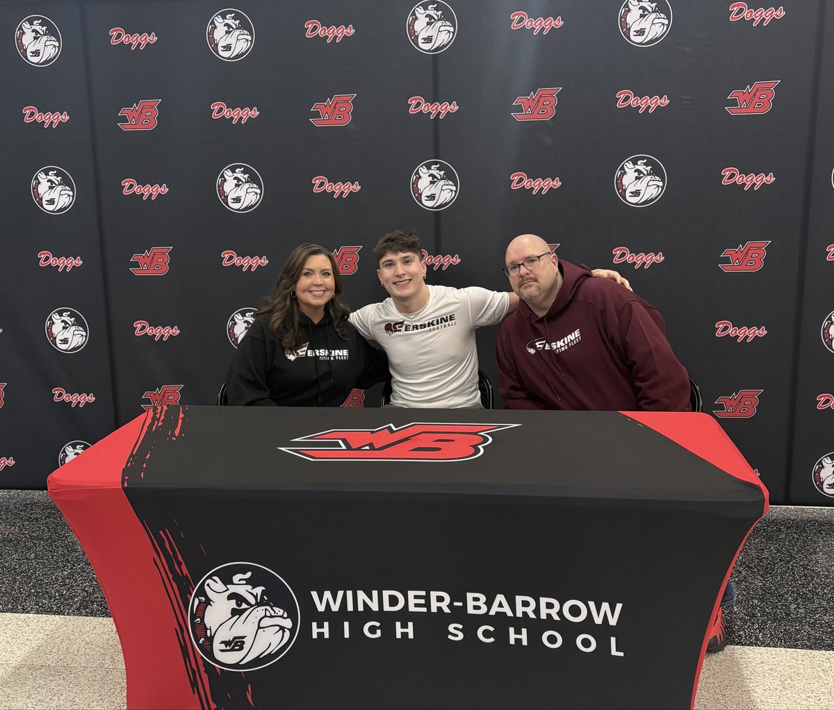 Winder-Barrow Bulldoggs FB tweet media