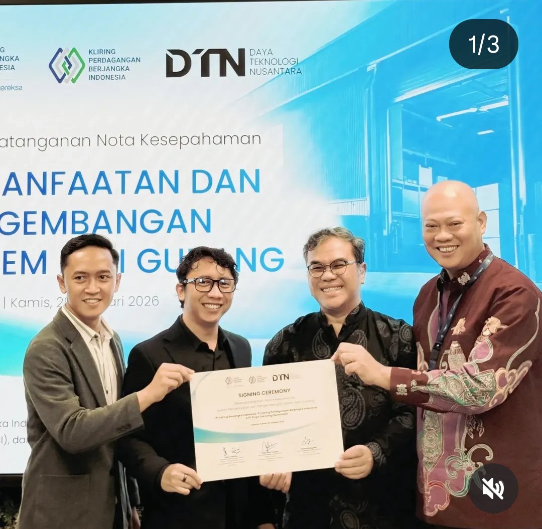 Bergerak cepat mewujudkan kolaborasi pemanfaatan Resi Gudang untuk para petani dengan komoditi unggulan Kopi, Tembakau, Vanili, Kakao dan Cengkeh tujuan Ekspor