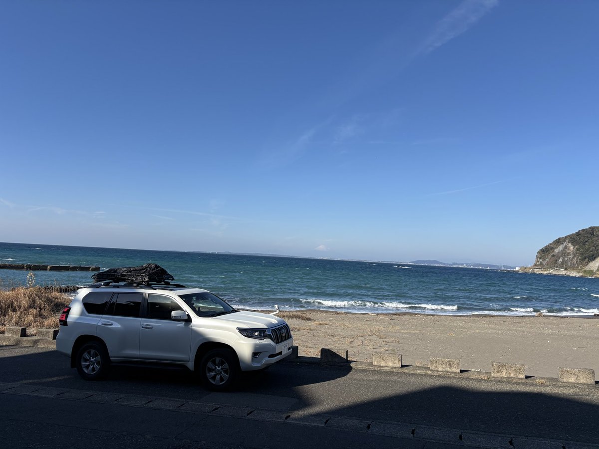 hiro_ddbddbdu's tweet photo. 今まで黒い車しか乗ってこなかったから白い車に合わせるホイールが決まりません😇 https://t.co/fDzt82CJnt