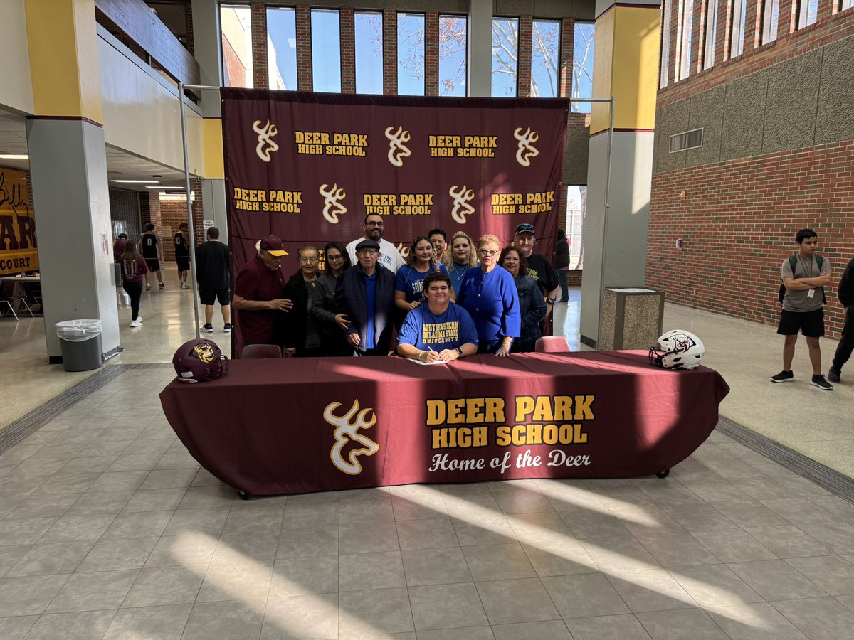 Deer Park Football tweet media