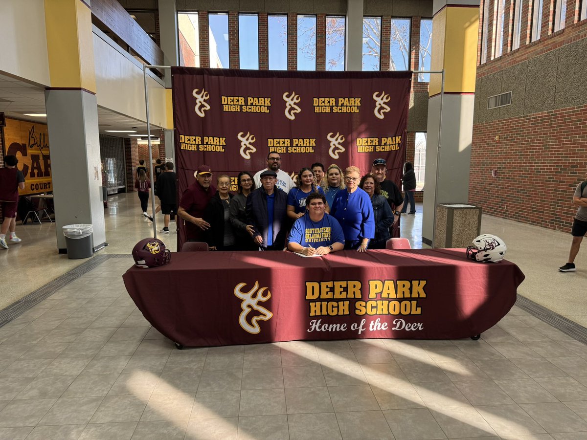 Deer Park Football tweet media
