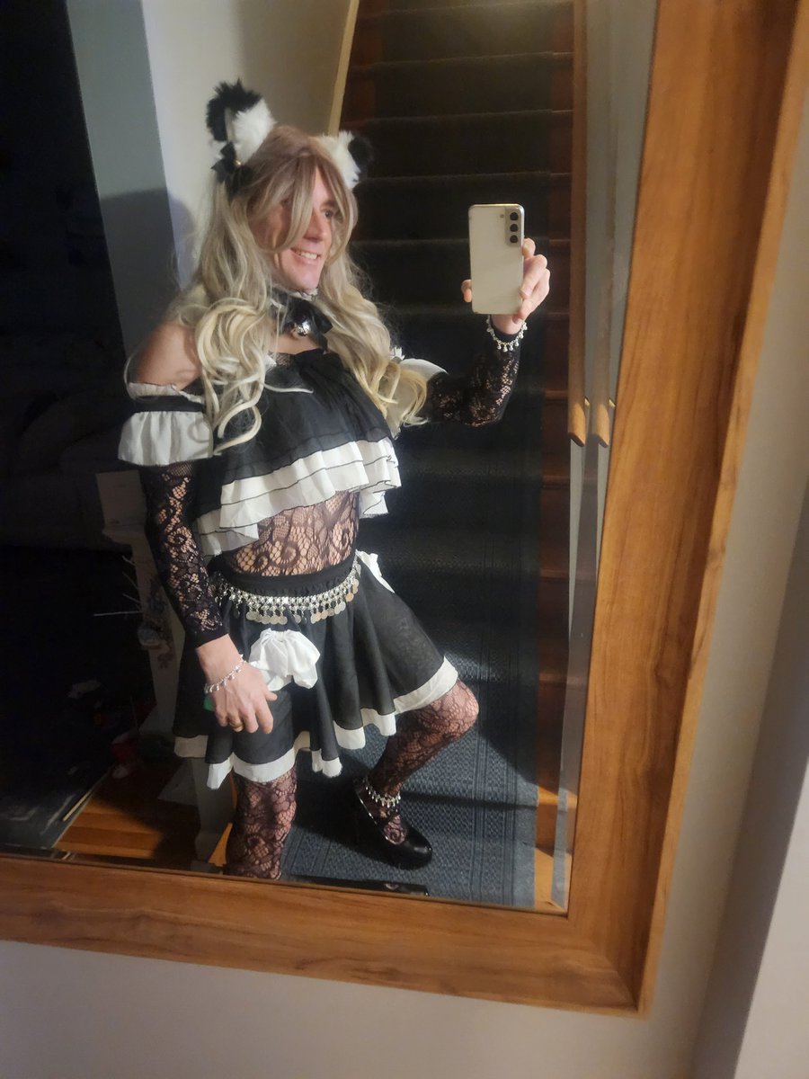 InferiorSubby's tweet photo. My wife has me cleaning the house as her little sissy maid while she spends time with her mom for a couple of days. She made me send her these pics. As proof im still dressed. Im so horny locked and plugged and wearing all this i can't help but expose myself for real men to laugh https://t.co/LSRPAnvVHu