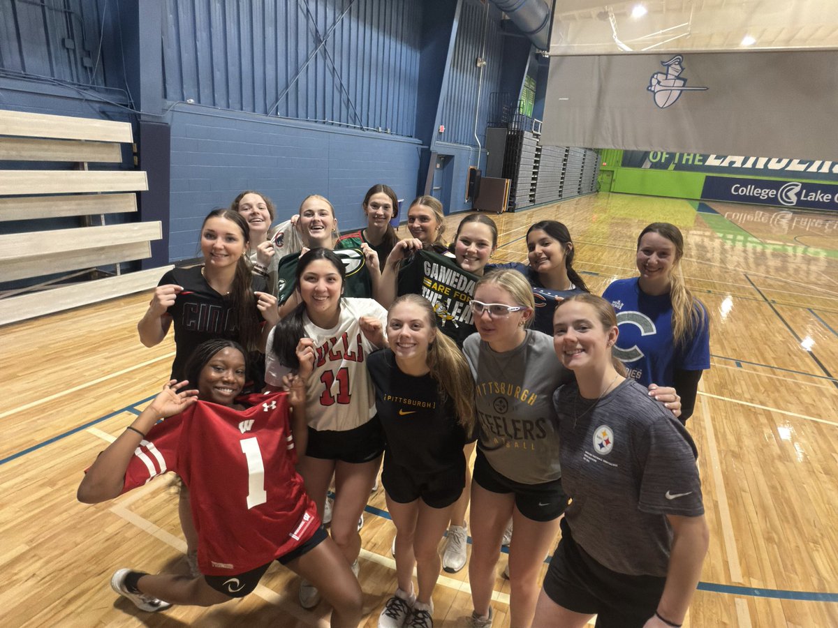 CLC Softball tweet media