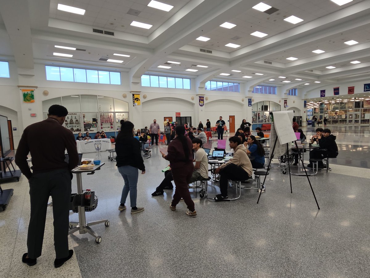 _MsHubs_'s tweet image. TELPAS Night at the Nest! Full of games, prizes, AND important information regarding TELPAS! ❤️💙