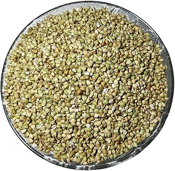 कुट्टू 

1. दिल के लिए फायदेमंद 
कुट्टू में रूटिन नामक एंटीऑक्सीडेंट होता है, जो कोलेस्ट्रॉल कम करने और ब्लड प्रेशर संतुलित रखने में मदद करता है।

2. डायबिटीज़ में सहायक 
इसका ग्लाइसेमिक इंडेक्स कम होता है, जिससे ब्लड शुगर धीरे बढ़ती है।

3. वजन नियंत्रण में मददगार 
फाइबर और