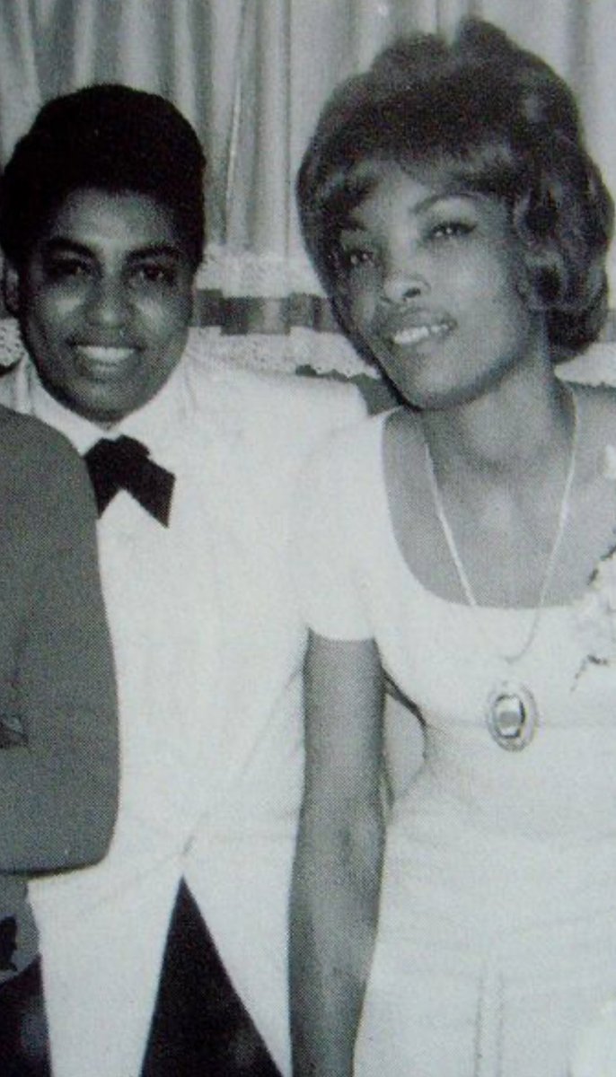 Fine Art tweet media