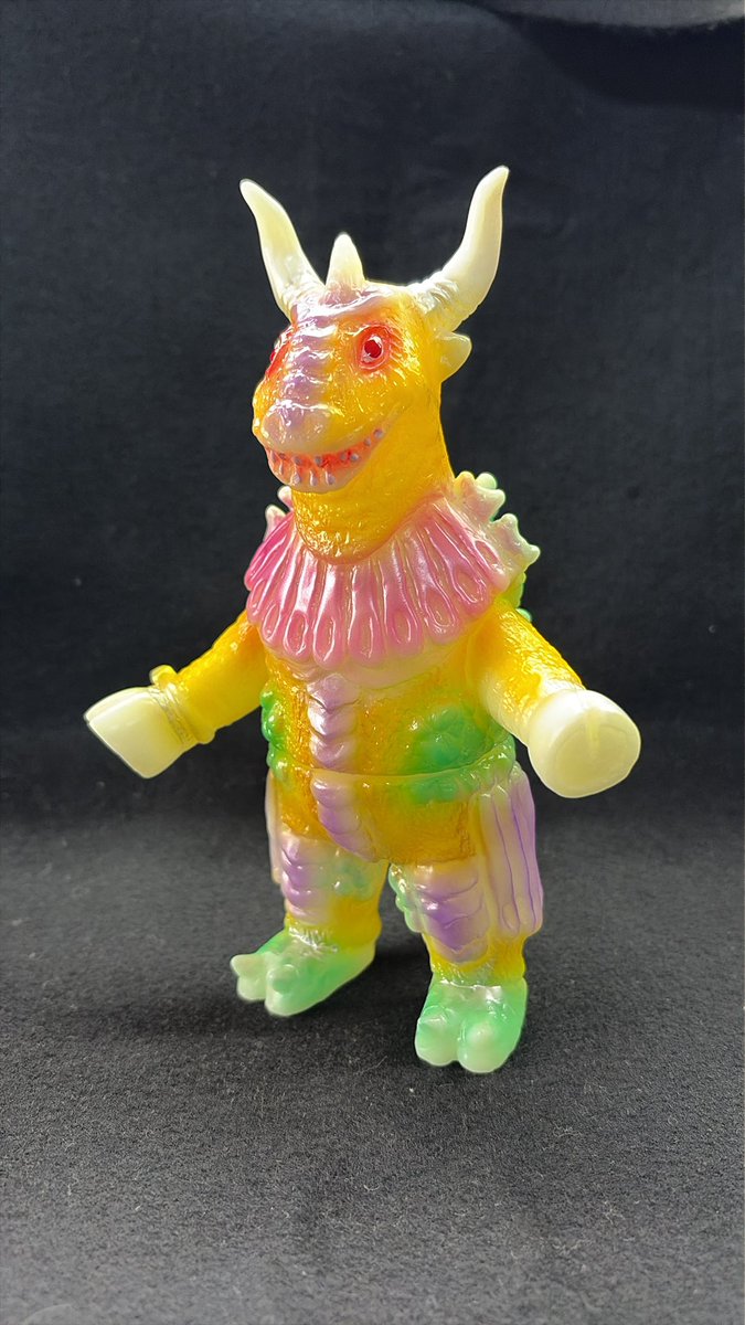 蓄光カウラ ワンフェスで販売します 7000円です。