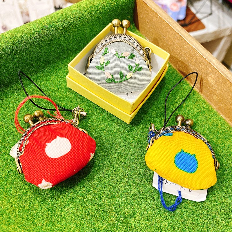 arahiresbox's tweet photo. こんにちは🌞アラヒレスです！

本日もよろしくお願いいたします～✨

📍〒534-0027
大阪府大阪市都島区中野町5-3-16
JR桜ノ宮 駅前 黄色テントのお店⛺️

#arahires #作家様募集中
#ハンドメイド #アクセサリー #雑貨 https://t.co/yQkMnwXsvn