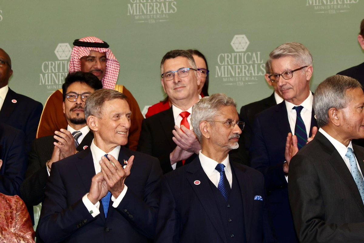 Gideon Sa'ar | גדעון סער tweet media