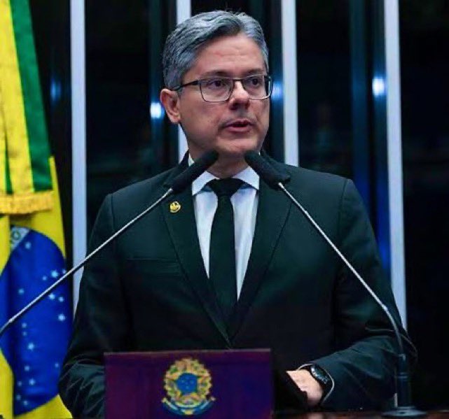 NewsLiberdade's tweet image. 🚨URGENTE - Senador Alessandro Vieira pede quebra de sigilos da mulher de Moraes