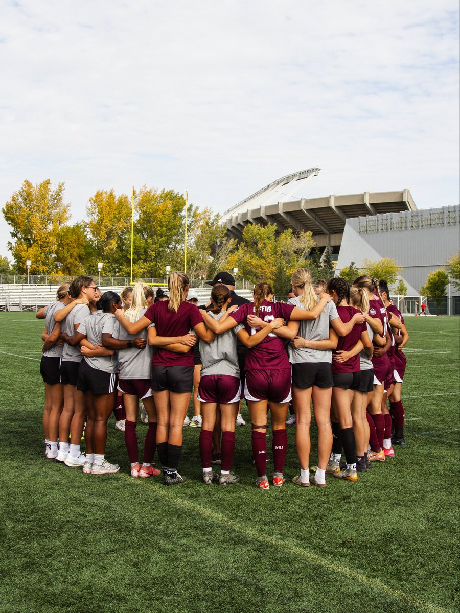 Griffins_WSOC's tweet photo. Celebrating National Girls &amp; Women in Sports Day with the women who show up, work hard, and constantly raise the bar on and off the pitch! 🫶🏻 https://t.co/pQXp9py5ey