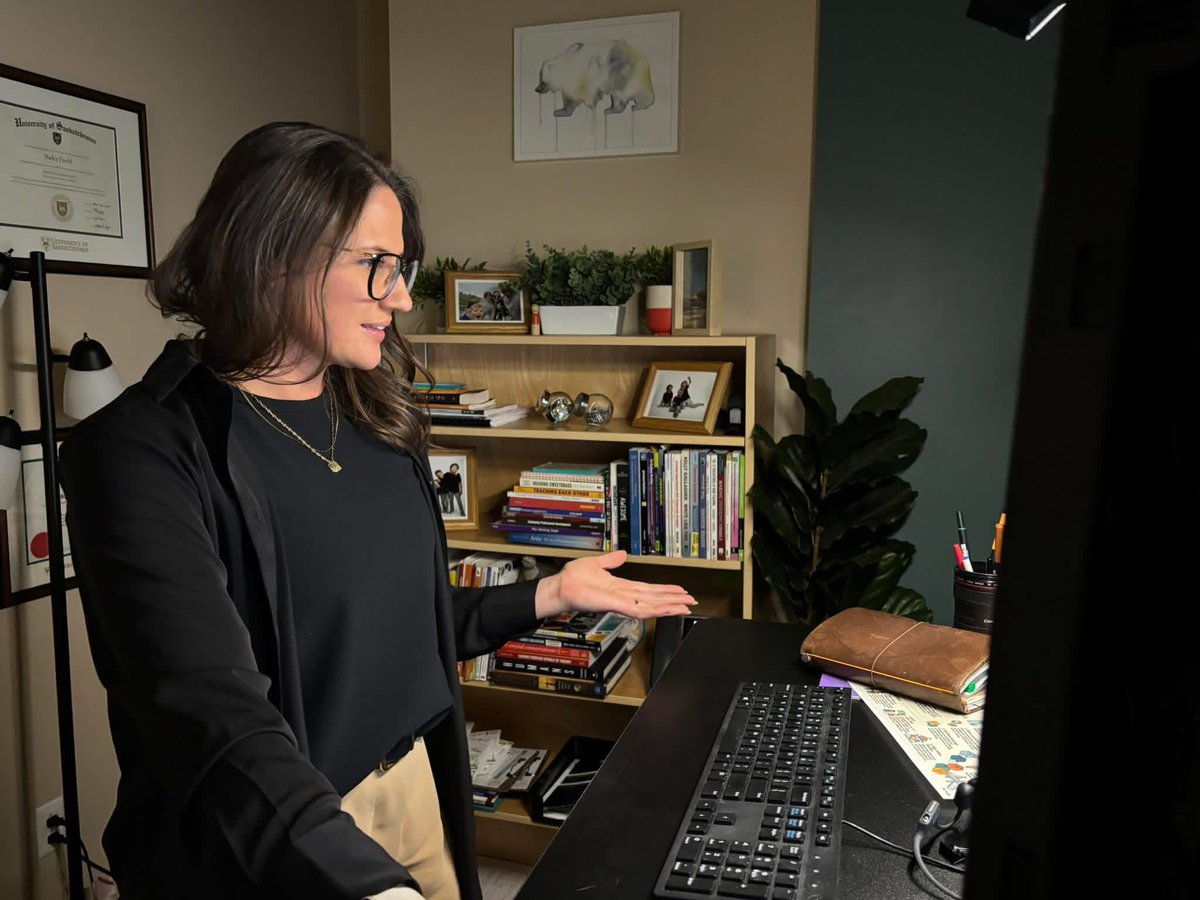 The School Community Council (SCC) General Assembly is happening right now! Two SCC reps from each of our 58 schools are meeting virtually to hear the latest from SPS leadership. On the agenda: a presentation on “Artificial Intelligence (AI) in SPS Classrooms” by our Education