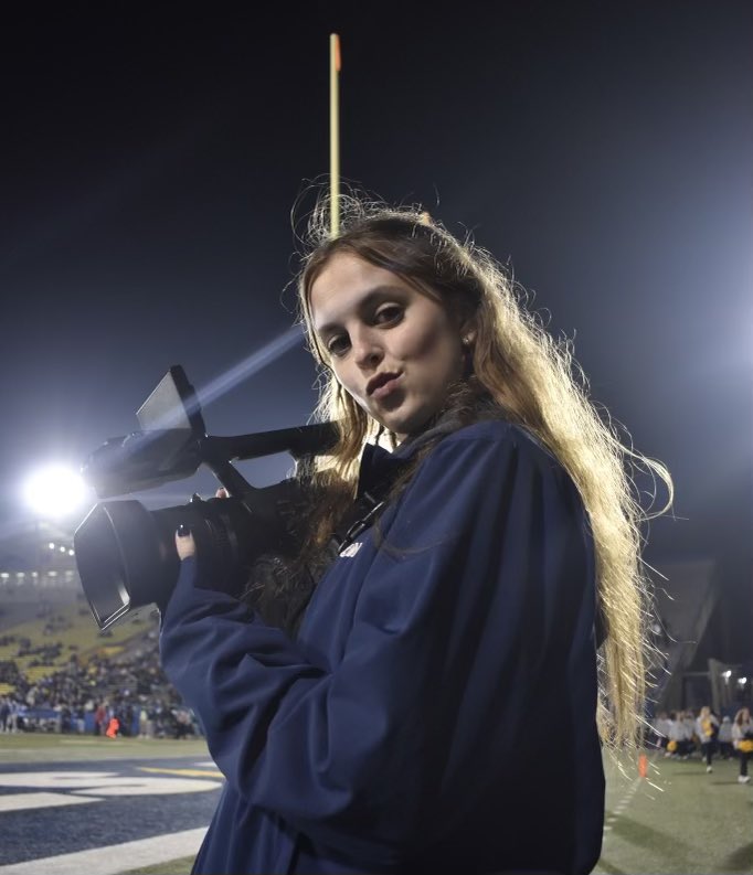 April Trauba tweet media