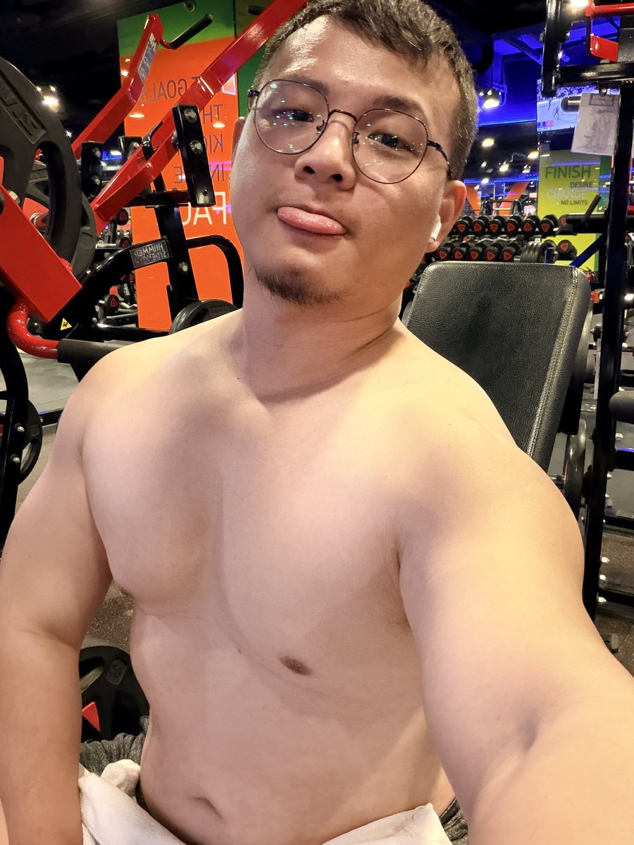 state319 tweet media