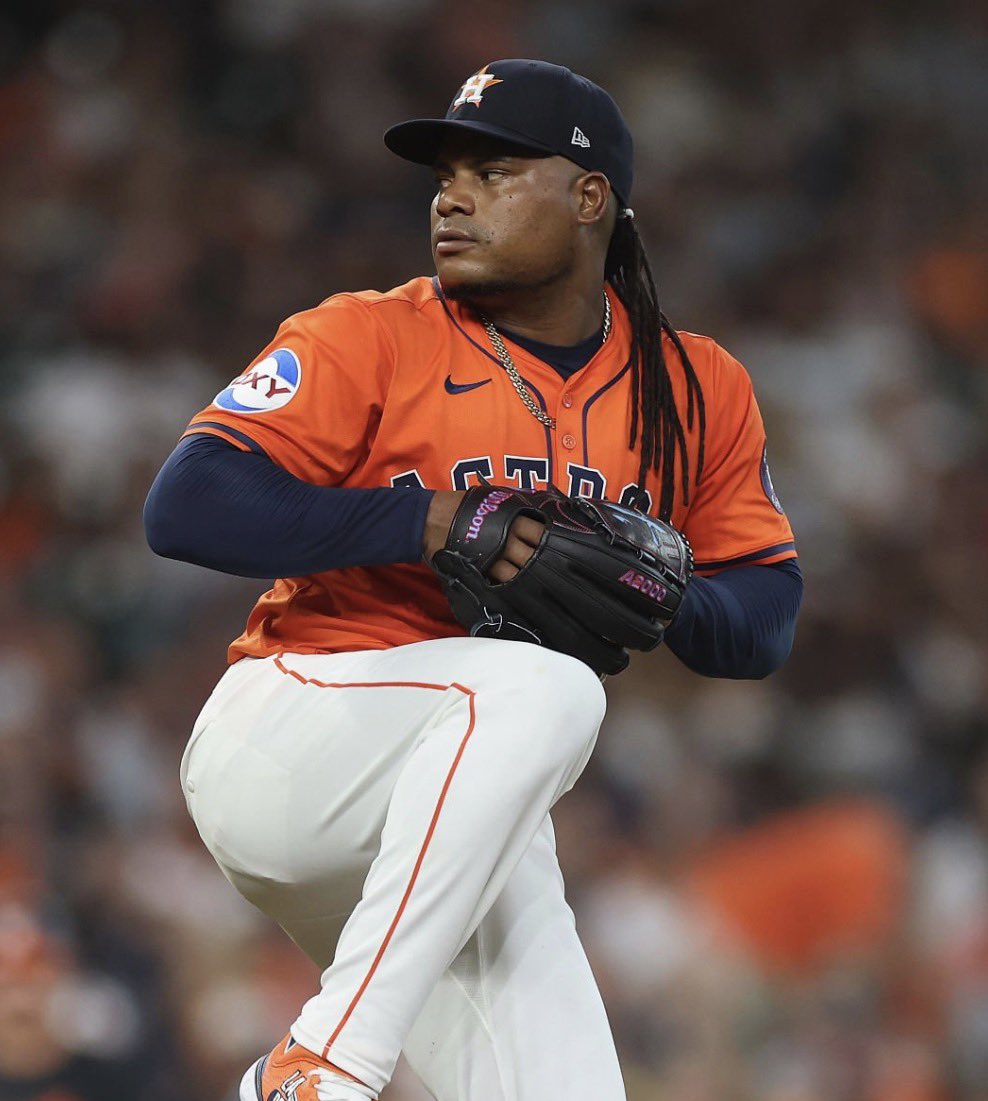 JustBB_Media's tweet photo. Framber Valdez is signing a three-year, $115 million deal with the Tigers, per @JeffPassan. 

It’s the highest AAV for a left-handed pitcher in MLB history. https://t.co/yvknwA1CaQ