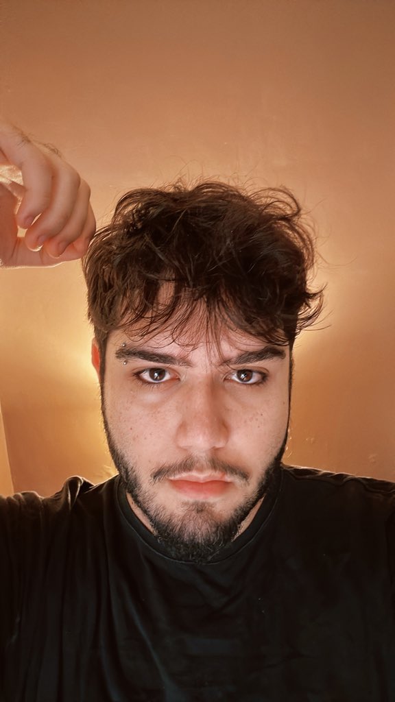 Victor 🏹 tweet media