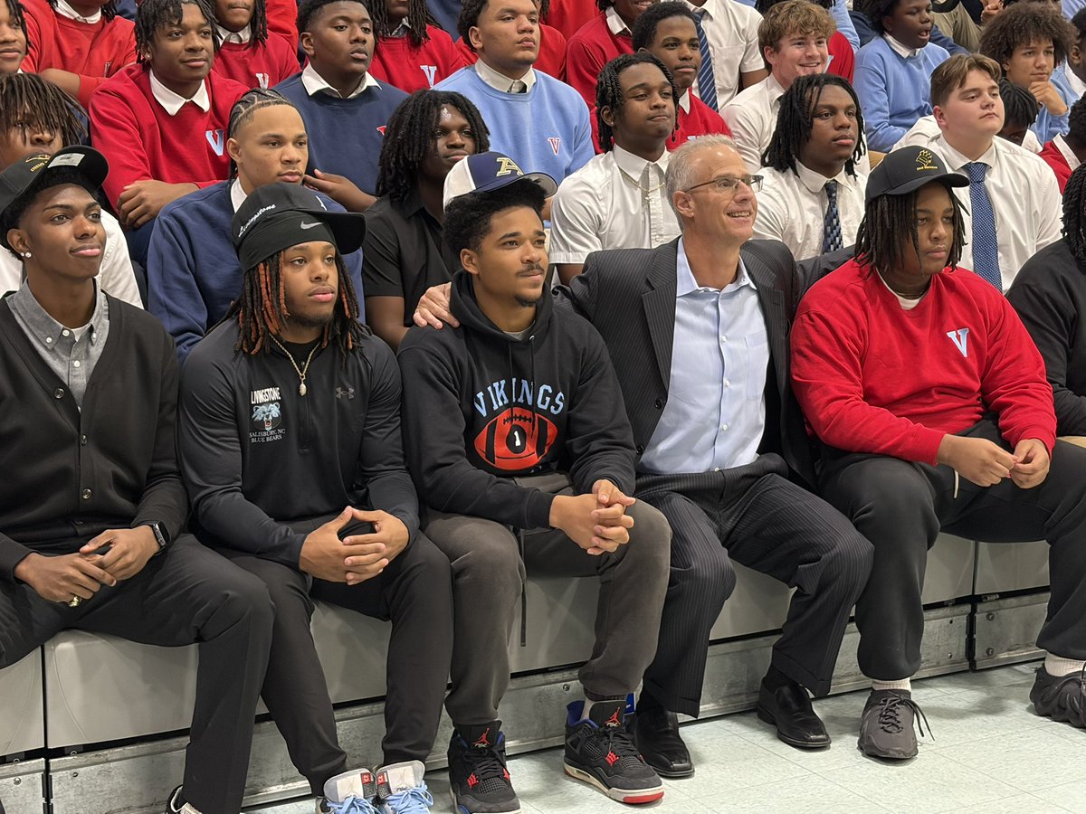 VASJ Vikings Football tweet media