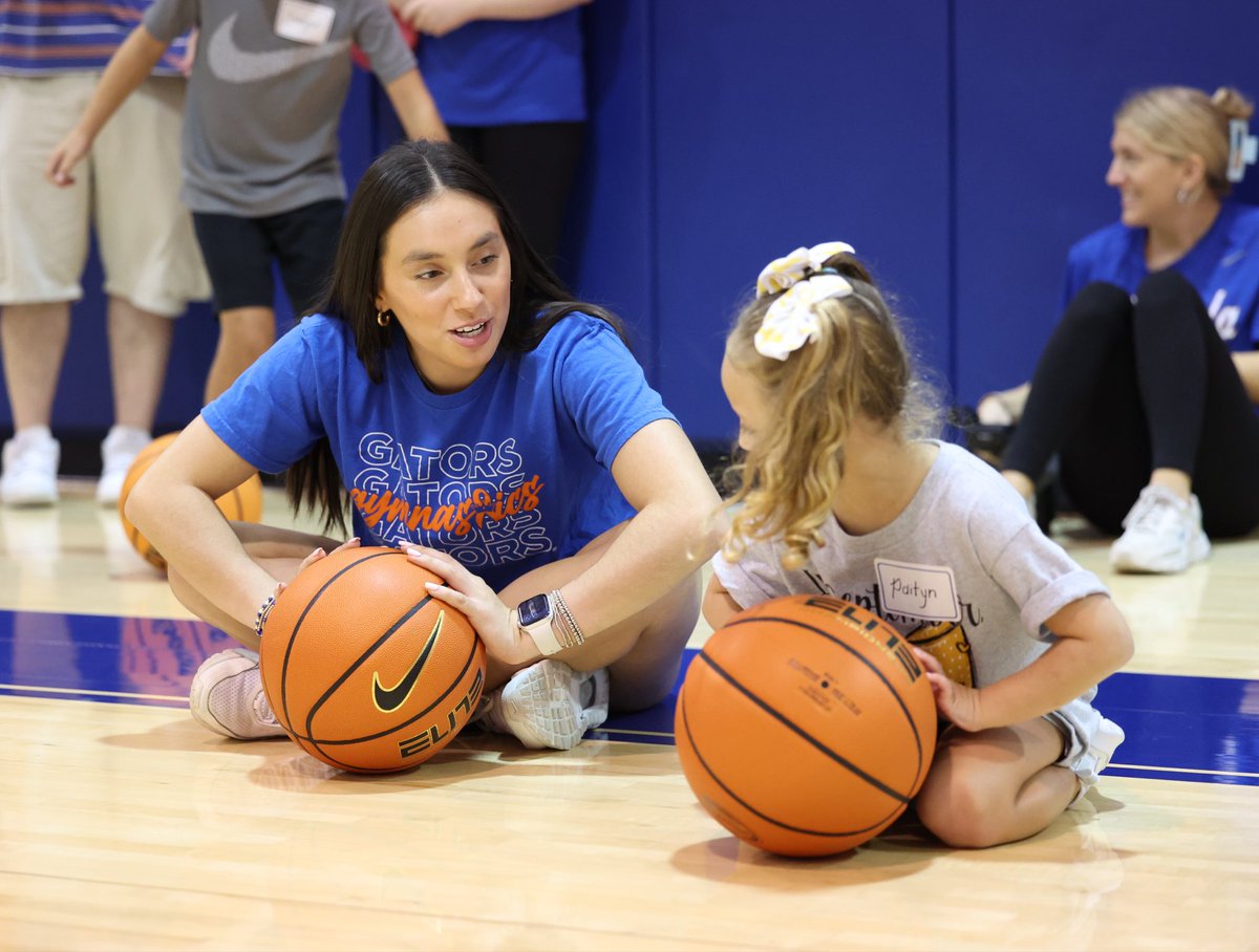 The Gators Experience tweet media