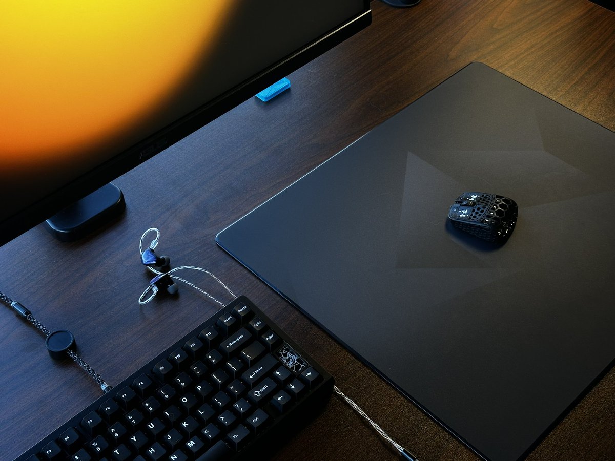 knots_setup's tweet photo. Window Setup https://t.co/UaJ36JcL4S