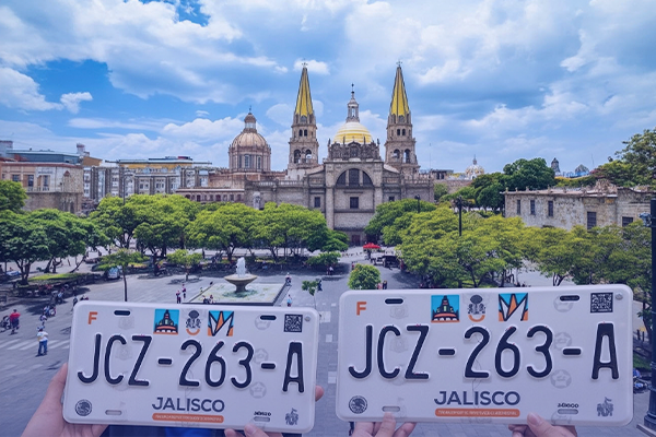 ¿Vives en Jalisco o acabas de comprar un auto ahí? No te enredes con los trámites. Te compartimos la guía definitiva sobre las placas en Jalisco: costos, requisitos y cómo hacer el canje paso a paso. #Jalisco #TrámitesVehiculares #Ahorraseguros
ahorraseguros.mx/seguros-de-aut…