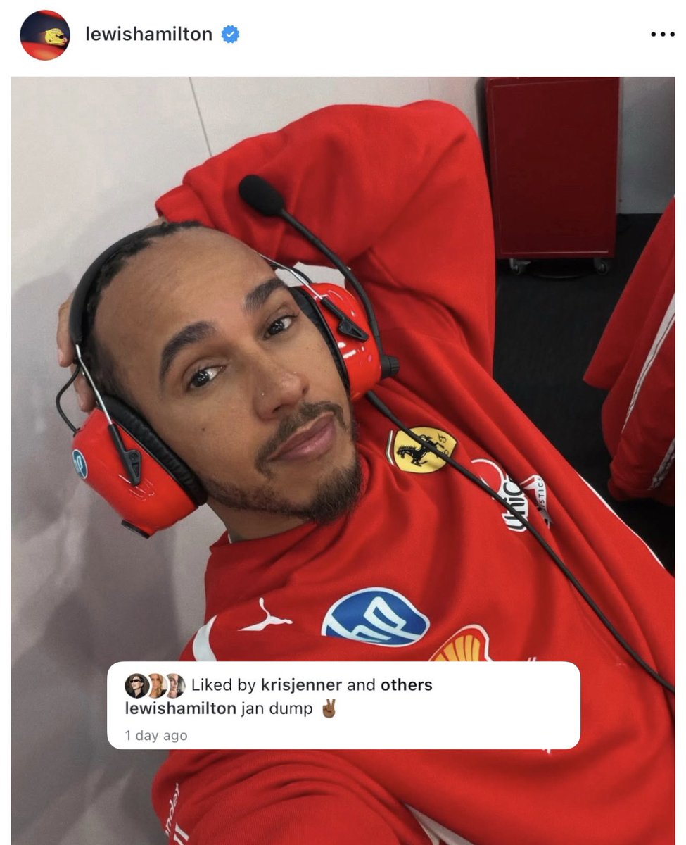 Comments by Celebs tweet media