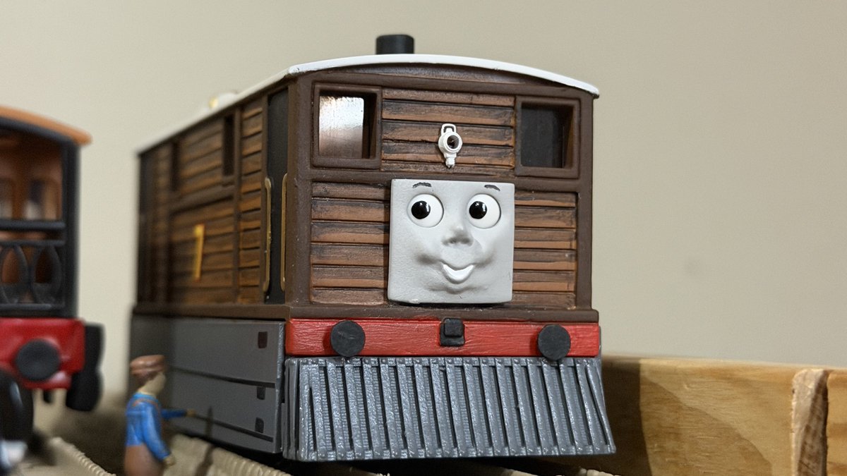 tomasdaspoon's tweet image. “Oldies but Goldies, we still care for you!”

Here is TOMY NITRO Toby the Tram Engine and Henrietta! Literally had no clue this was being made! He was made by (@stankengine105) with some help from a few friends for feedback!!