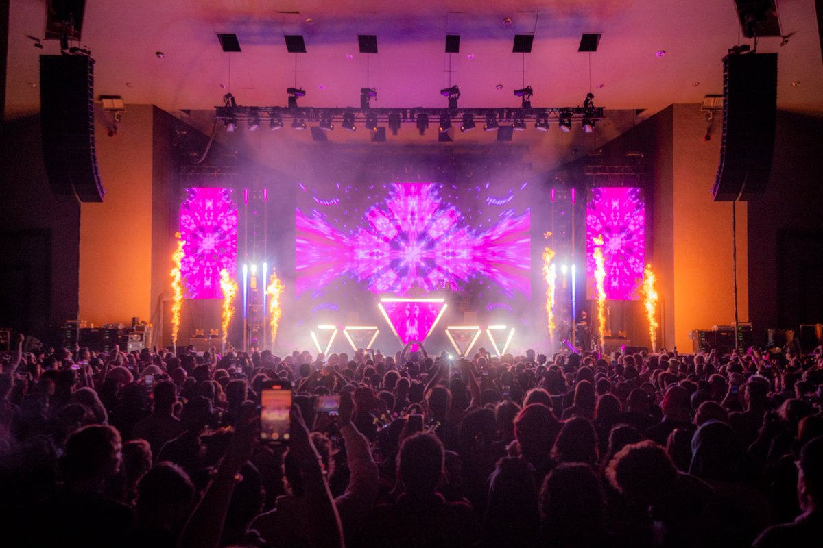 ⧩ INZO ⧩ tweet media