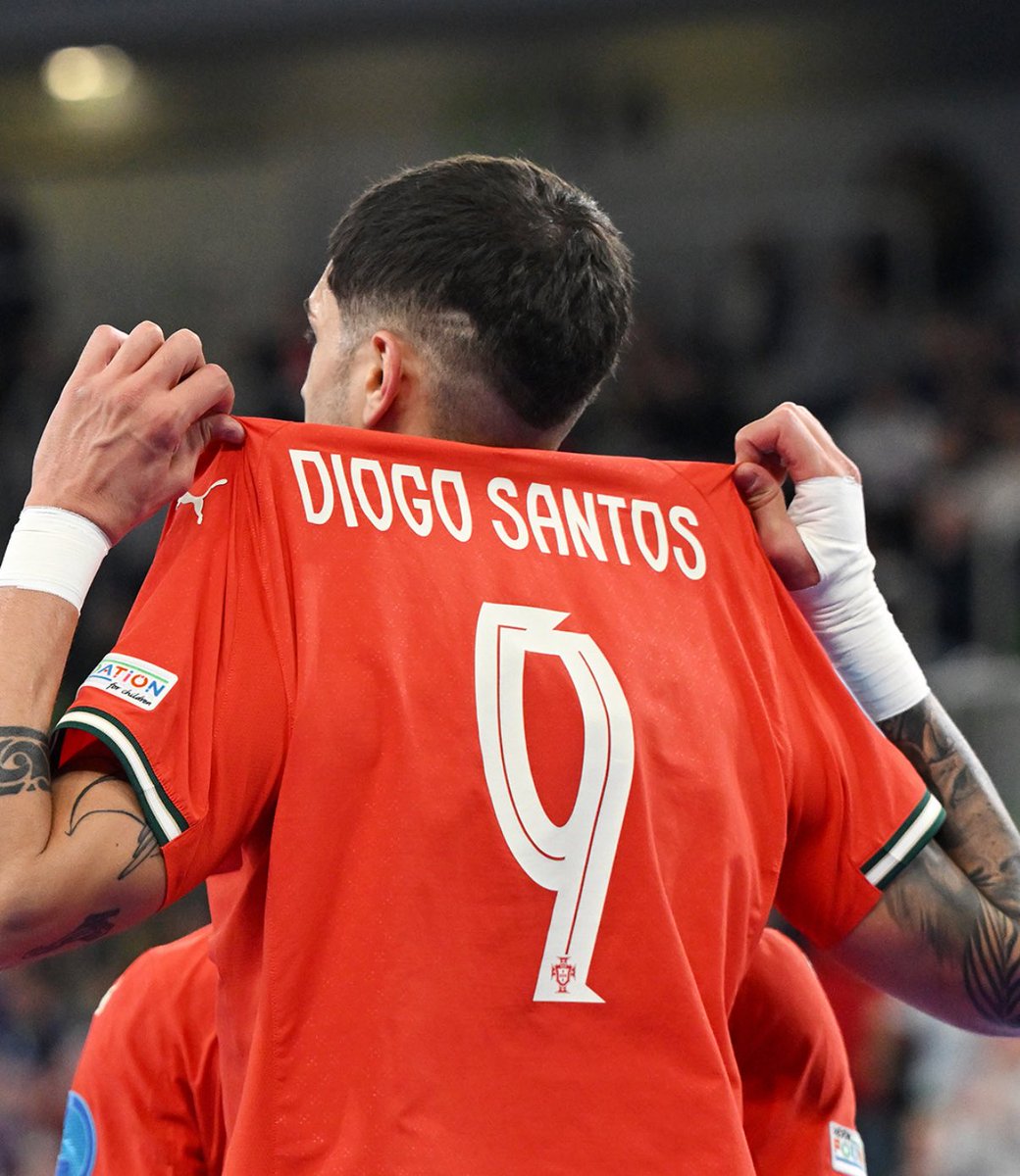 Sporting_CPAdep's tweet photo. O ano de real afirmação.

Diogo Santos hoje senta-se na mesa dos melhores do mundo. Que jogador. https://t.co/9ZzNqy8Hk4