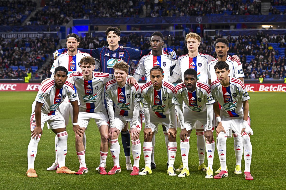 _BeFootball's tweet photo. 🚨 71% : 𝗖’𝗘𝗦𝗧 𝗟𝗘 𝗧𝗔𝗨𝗫 𝗗𝗘 𝗩𝗜𝗖𝗧𝗢𝗜𝗥𝗘𝗦 𝗗𝗘 𝗟’𝗢𝗟 𝗖𝗘𝗧𝗧𝗘 𝗦𝗔𝗜𝗦𝗢𝗡 (22/31) ! 🦁❤️💙

C’est le plus gros ratio de victoires du club depuis la saison 1950/51. 😳

Il se passe un truc dans cette équipe. 

(@Statsdufoot) https://t.co/jMStx2YD8o
