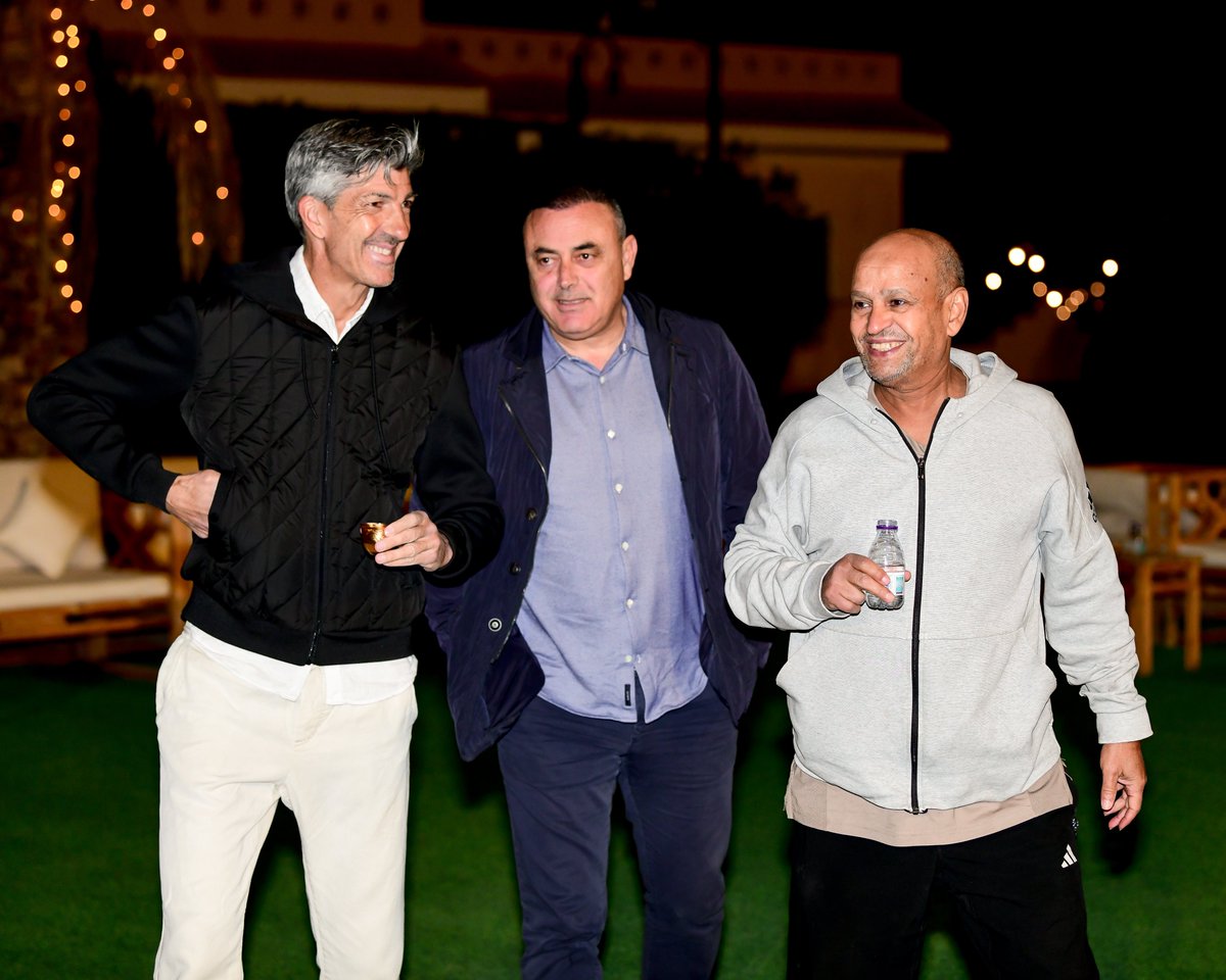 AlShababSaudiFC's tweet photo. ليلة شتوية تجمع عائلة #الشباب 🤩🤍

#يلا_شباب https://t.co/PqrmRs54LK
