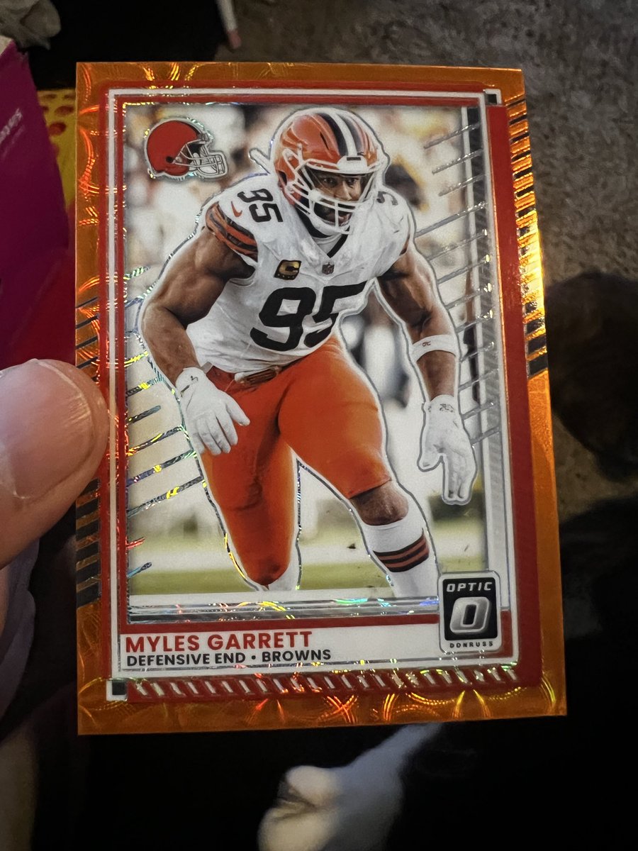 Dong Policia tweet media