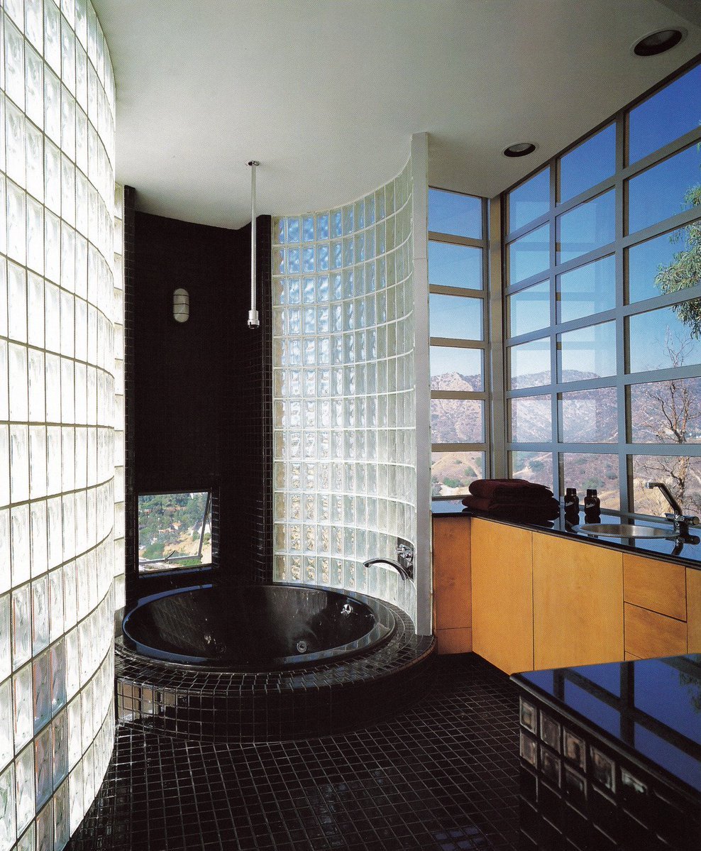 Hyperion (@ecceglobohomo) on Twitter photo 