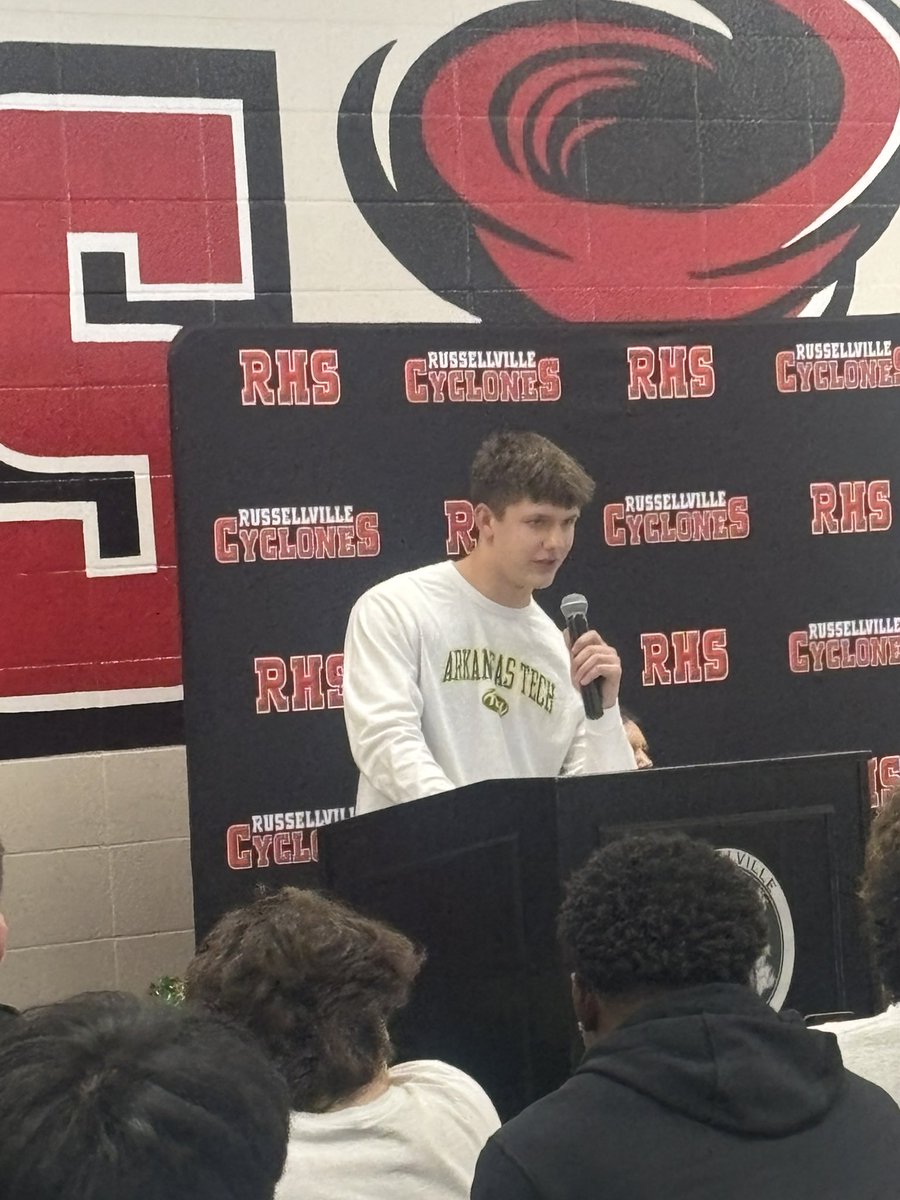 RussellvilleFootball tweet media