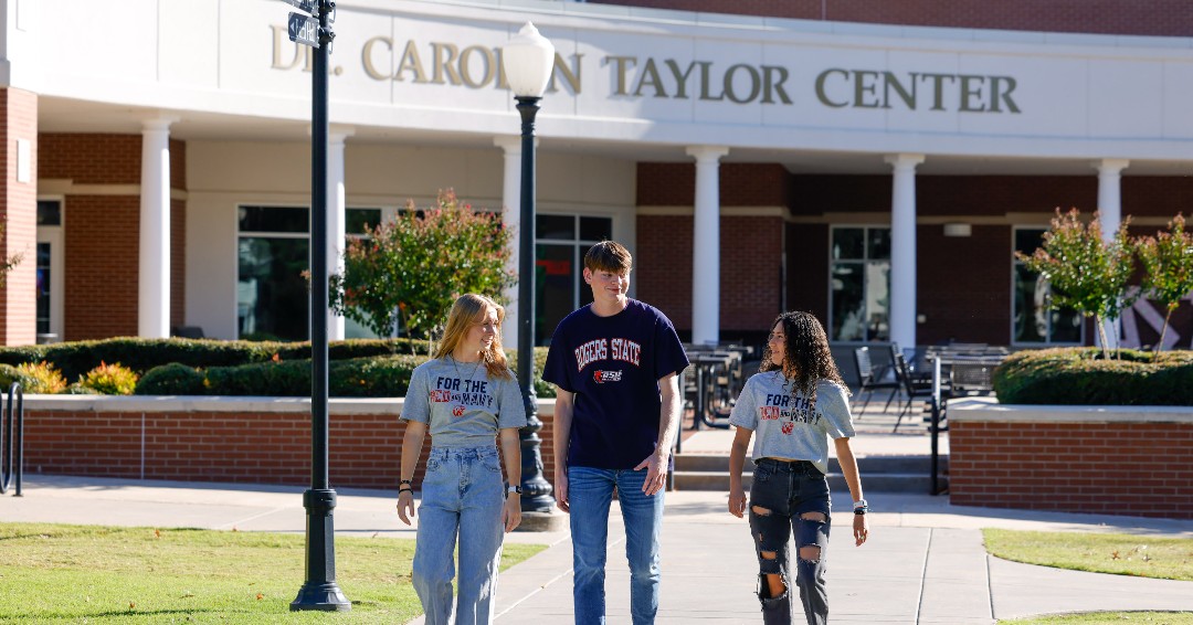 RogersStateU's tweet photo. RSU has released its President’s and Dean’s Honor Rolls for fall 2025, recognizing outstanding academic achievement. Congrats to students!! https://t.co/jiBcimMtCy #rsu #hillcats #rogerstate https://t.co/g5vQwy9PX7