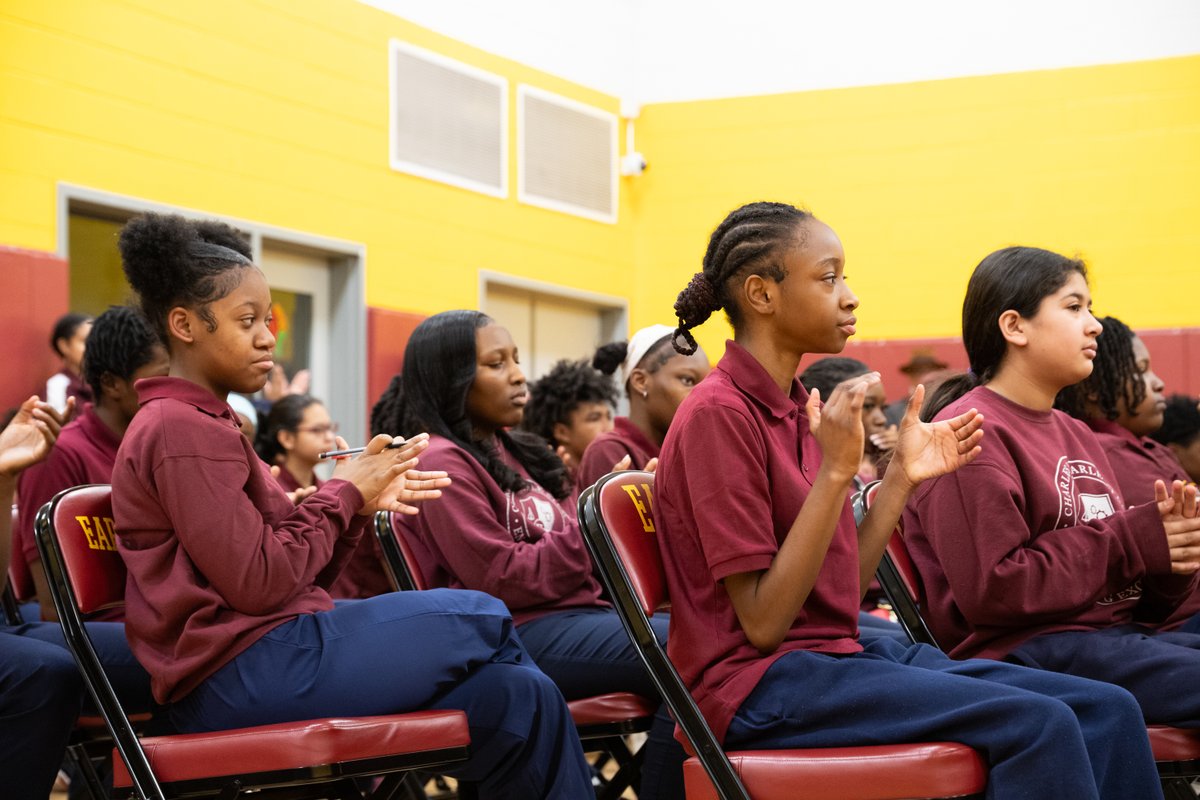 CPS - Chicago Public Schools tweet media