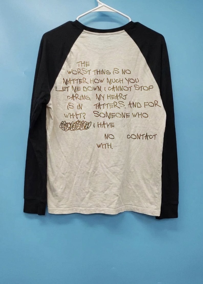 cryingvault tweet media