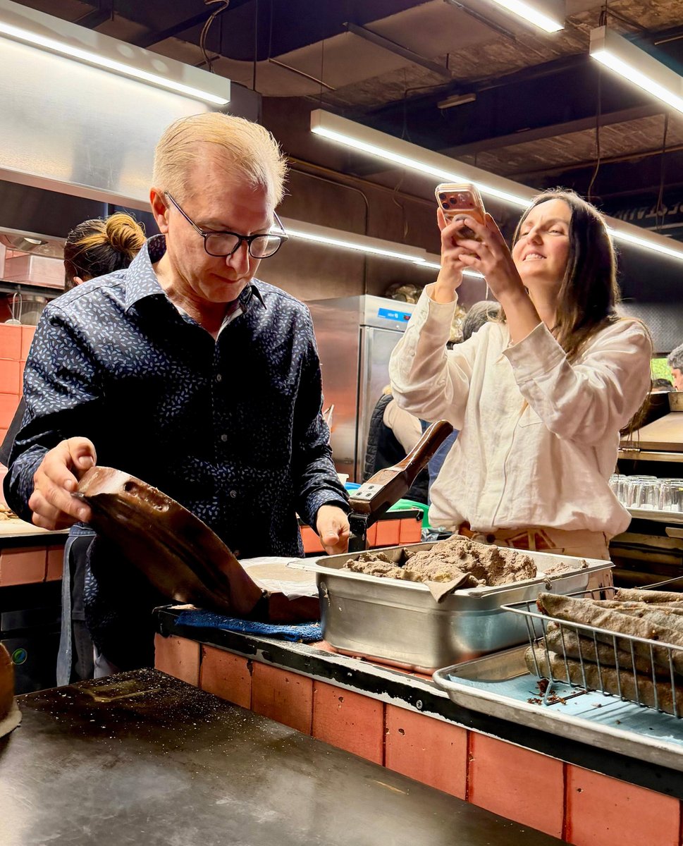 Greg Joswiak tweet media