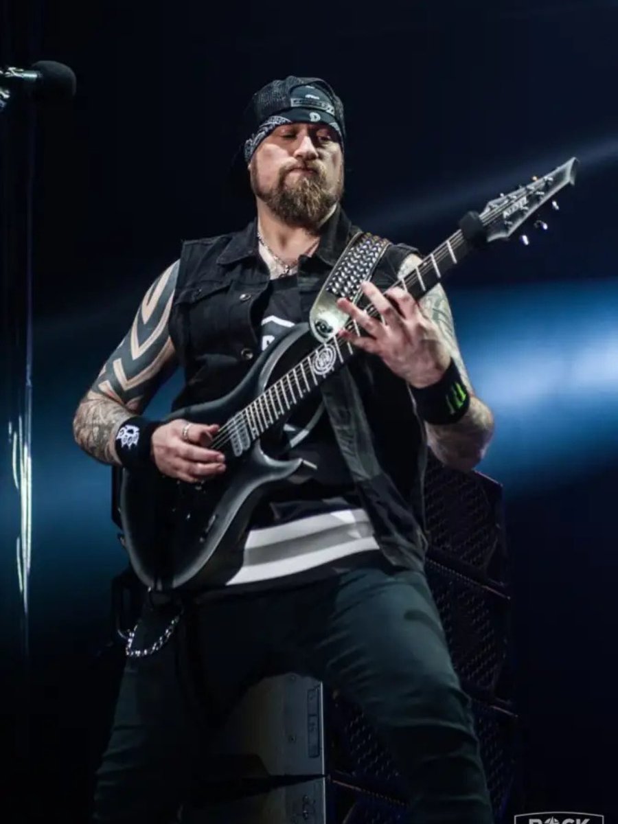 UK Fans of 5FDP tweet media