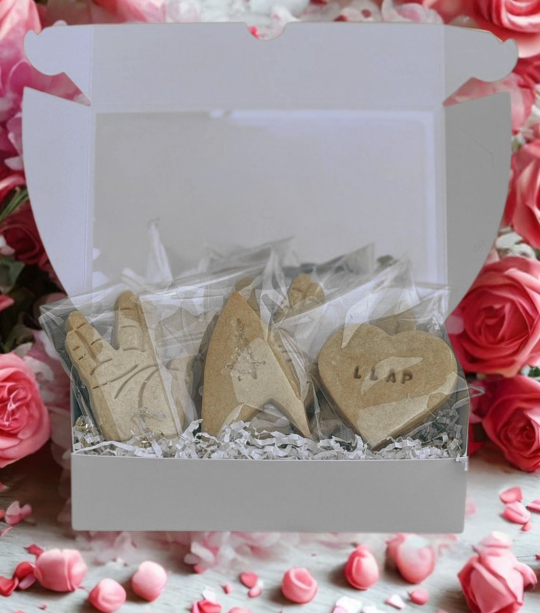 Shop LLAP 🖖 tweet media