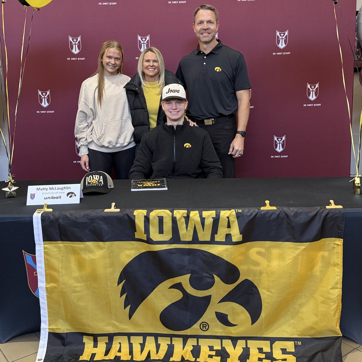 De Smet Jesuit tweet media