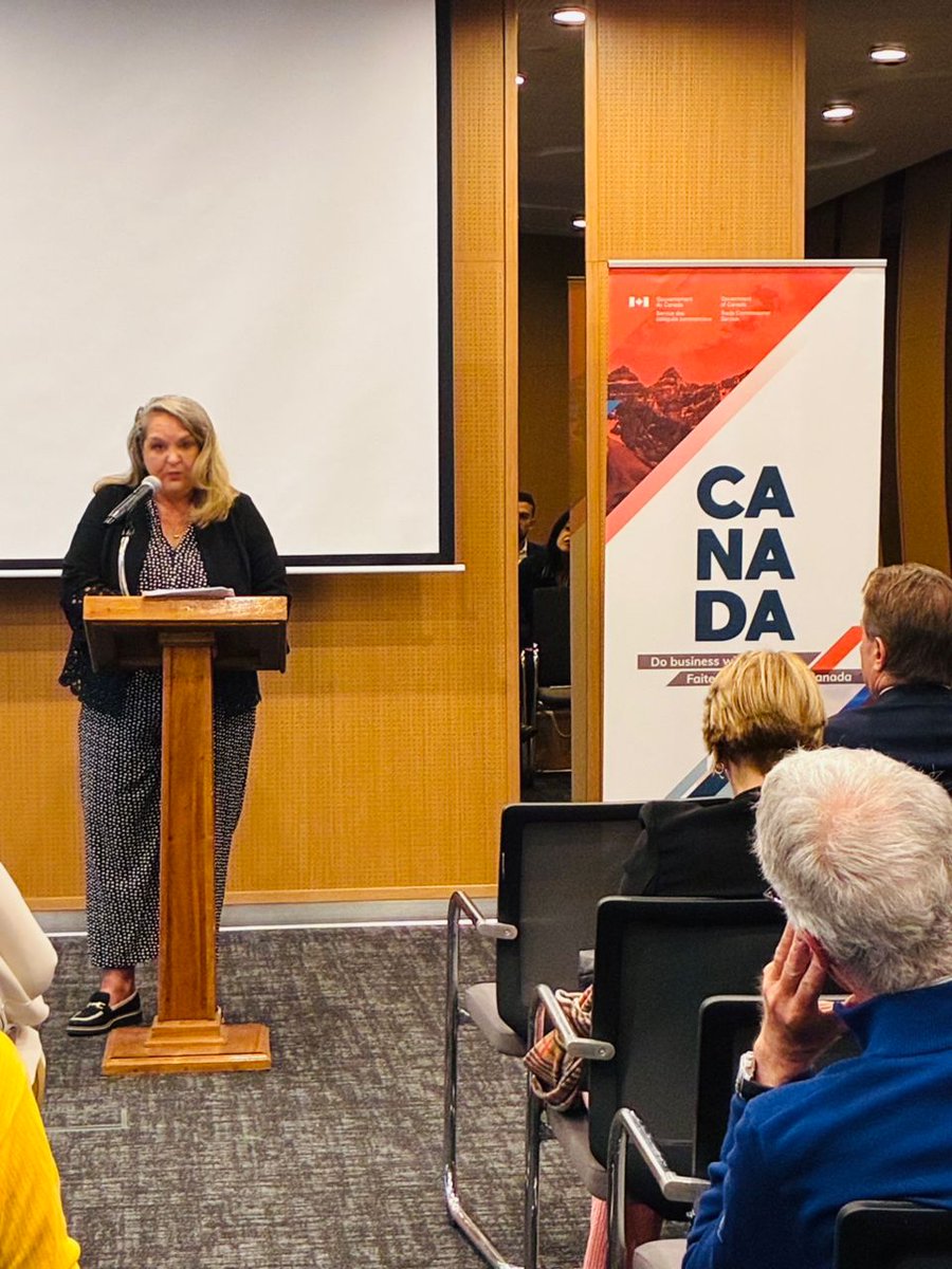 Canada in Cuba tweet media