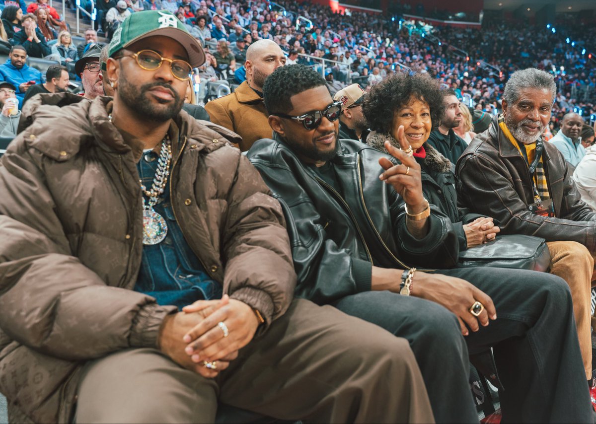 Usher Raymond IV tweet media